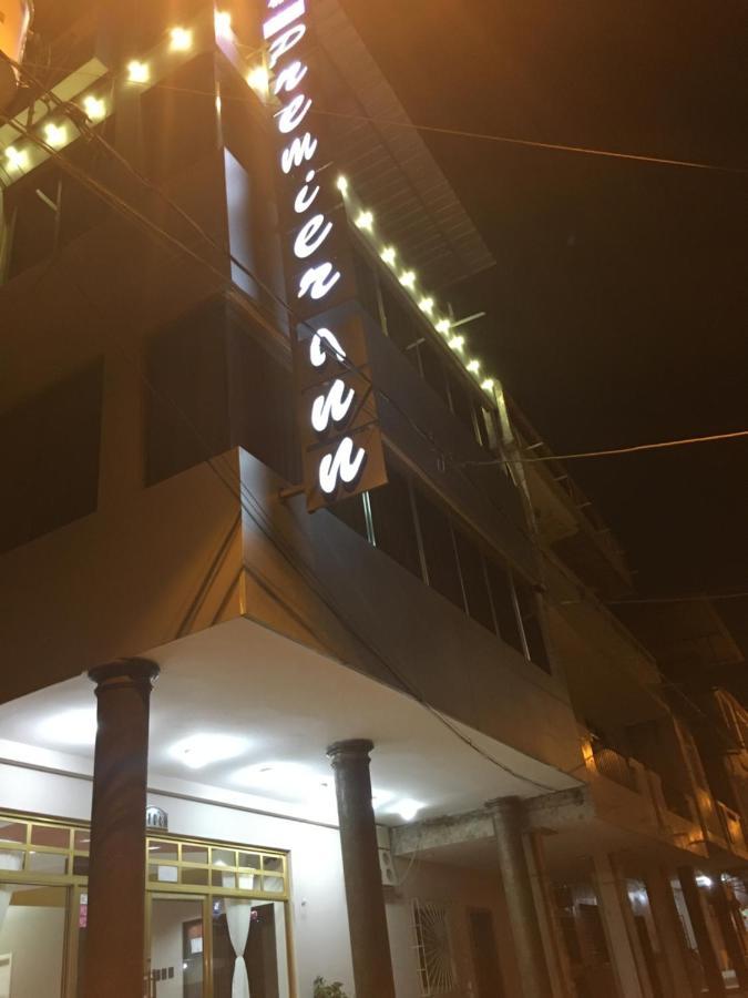 Hotel Premier Inn Manta Kültér fotó